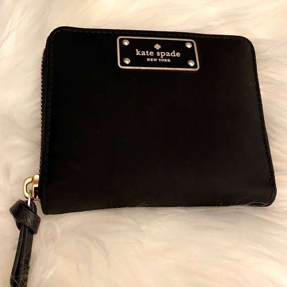 Kate Spade Wallet - Picture 6 of 10